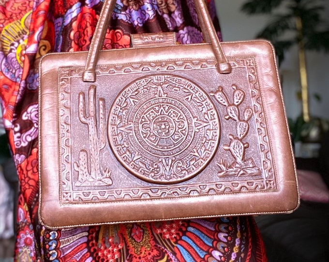 Vintage Tooled Mayan Leather Purse found by Willabird Designs Vintage Finds