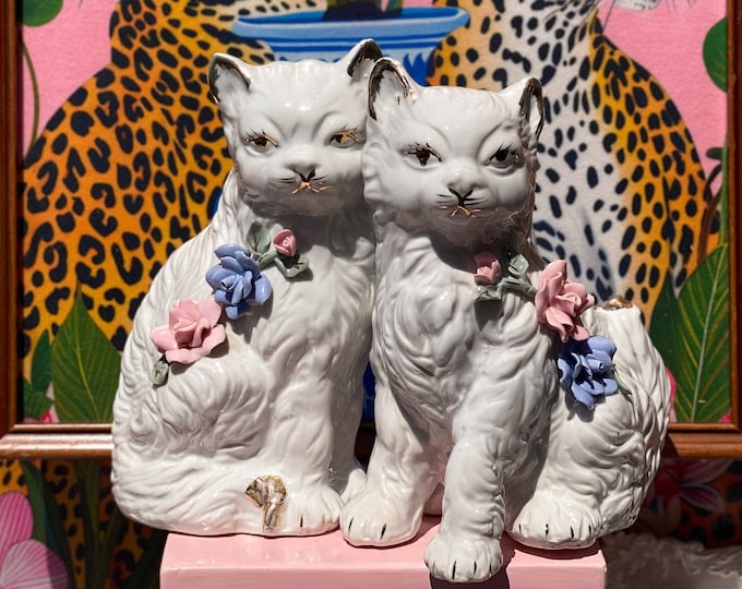 Vintage Chinese Porcelain Cats found by Willabird Designs Vintage Finds