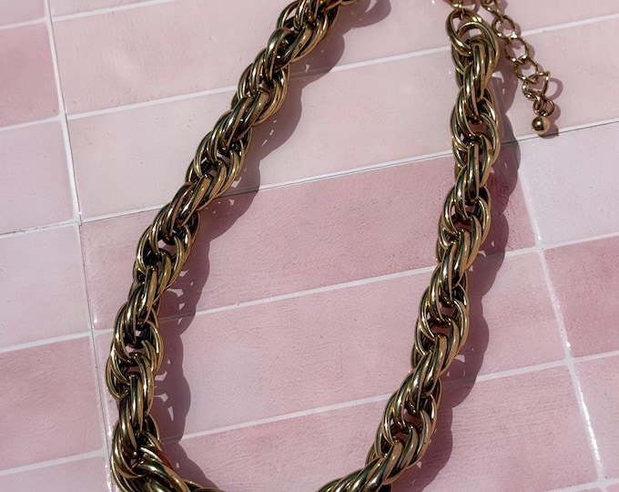 Vintage Gold Plated Chunky Chain Necklace found by Willabird Designs Vintage Finds
