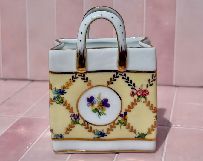 Vintage Bag Purse Vase Planter found by Willabird Designs Vintage Finds