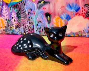 Vintage Postmodern Ceramic Cat with Crystals found by Willabird Designs Vintage Finds