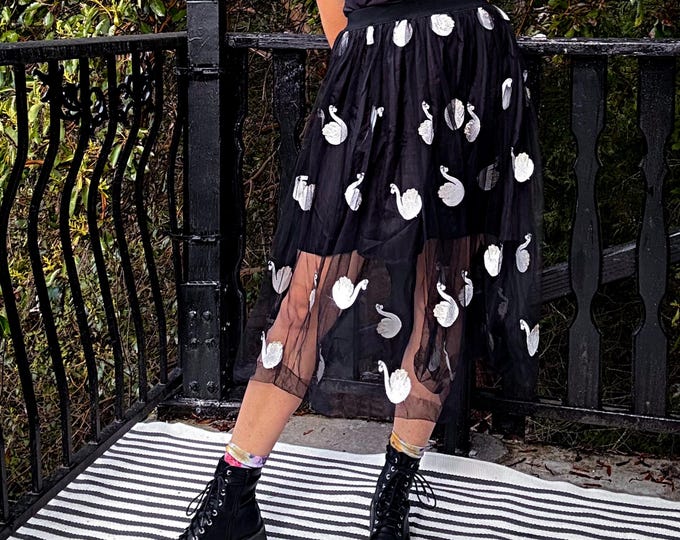 Swan Mesh Moto Boho Skirt found by Willabird Designs Vintage Finds