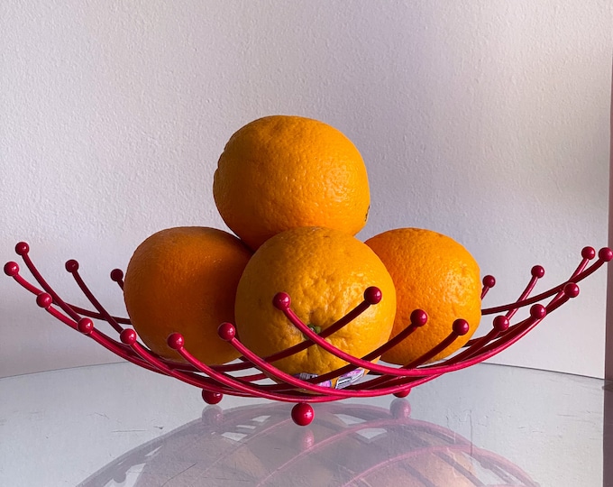 1980’s Red Atomic Wire Fruit Basket found by Willabird Designs Vintage Finds