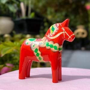 Red Swedish Dala Horse Designed by Nils Olsson found by Willabird Designs Vintage Finds