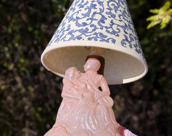 Antique Lovers Pink Glass Boudoir Lamp, found by Willabird Designs Vintage Finds