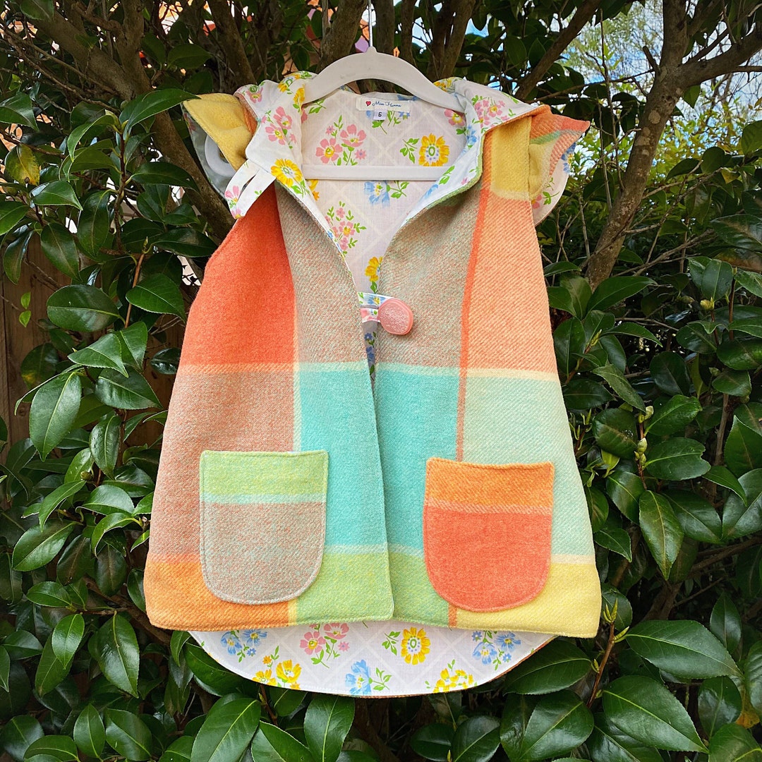Size 6 Kids Wool Vest / Woollen Blanket Vest/ Upcycled Wool / Etsy UK