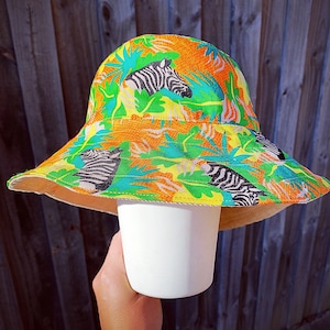 Reversible toddler zebra sun hat, zebra print bucket hat, wide brim toddler Zebra hat, sun smart accessories, bold print hat