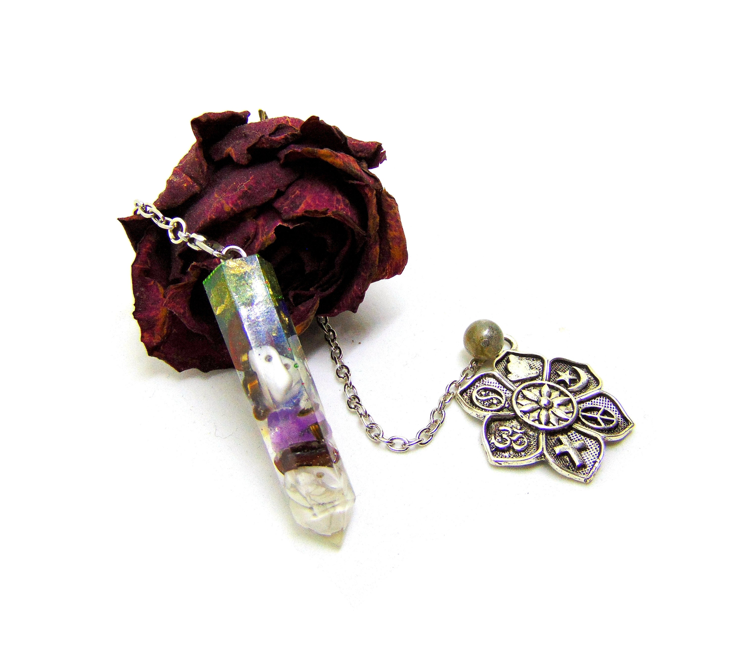 Pendule Radiesthésie Orgone Générateur d'énergie Vitale Amour et Paix sur Labradorite