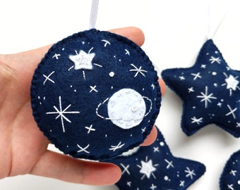 Embroidered dark blue felt ornament set with Saturn and stars, Christmas tree ornaments