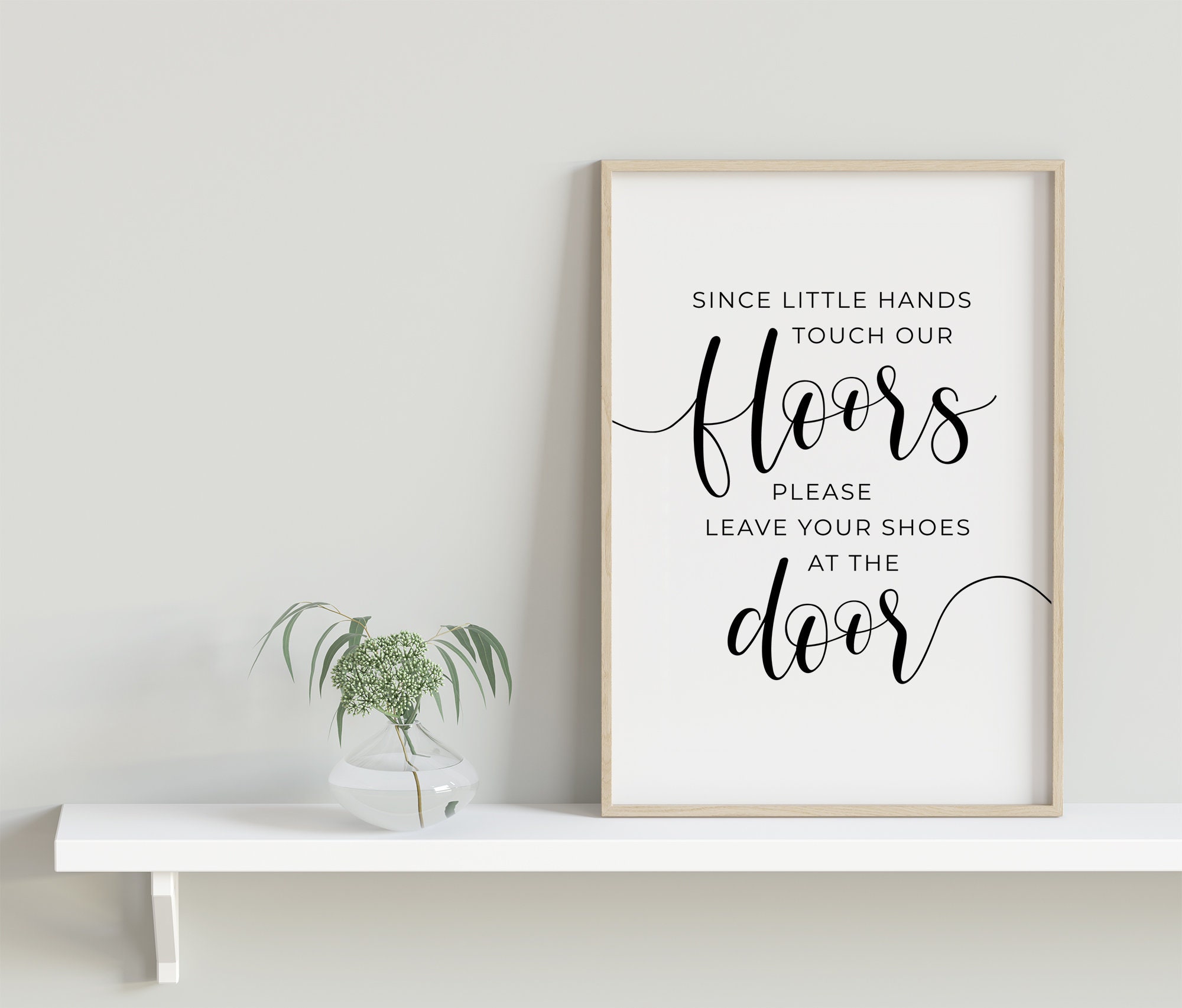 Cartello da parete per porta d'ingresso, con scritta Shoes Off, Since Little Fingers Touch Our Floor, Shoes Off Welcome per porta d'ingresso, 30,5 x 15,2 cm, venatura del legno-1