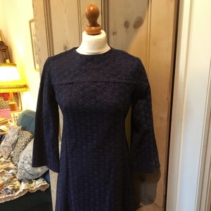 Custom made 1960s Midnight Blue Lace Dress- Daisy Pattern Lace- Approx size 12. GC