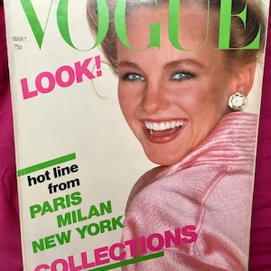 vintage Vogue Magazine- Mars 1979- présentant les collections Paris, Milan, New York