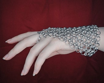 Chain mail hand bracelet