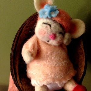 Sleeping Mouse, Felted Mouse, Felted Toy Mouse, Mouse, Felted Sleeping Mouse, Mouse