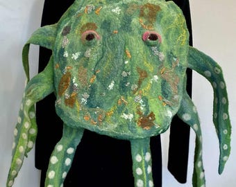 Mochila de lana PULPO. Un regalo divertido y original.