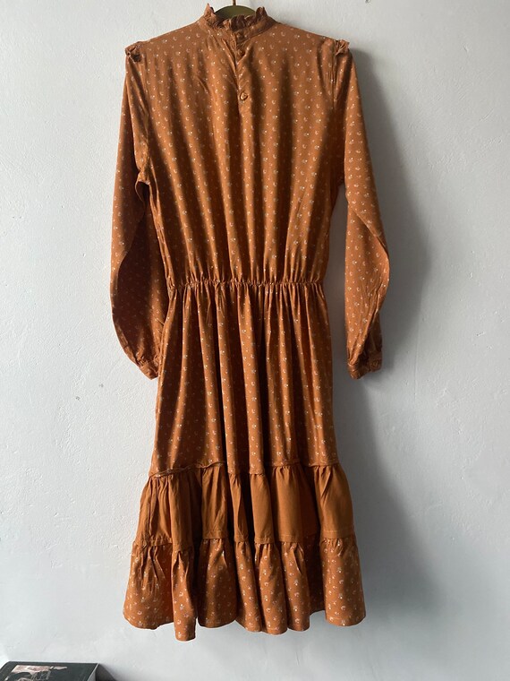 Vintage 70s prairie dress brown foral tiered dres… - image 3