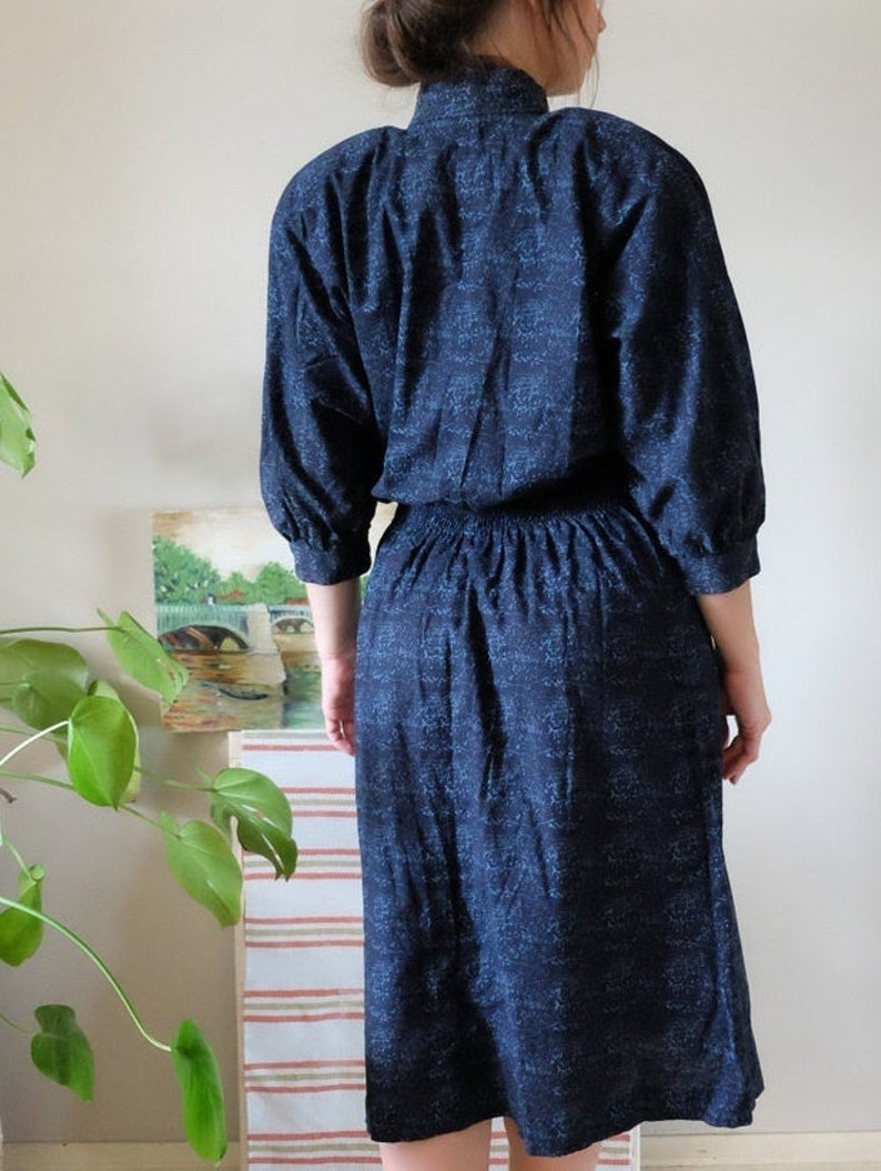 Vuokko Finland Design 70s 80s Vintage dress Navy blue Abstract print Buttoned Shirt dress Medium Large M L