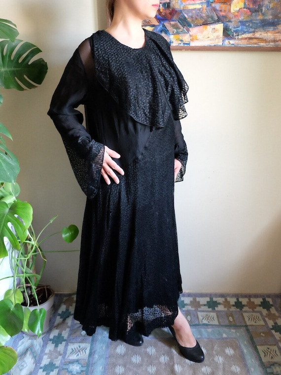 Vintage 20s 30s black lace chiffon dress with lon… - image 4