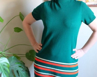 sale Vintage 60s 70s green dress striped jersey mini dress with short sleeve Mod Hippie Twiggy Go Go small medium