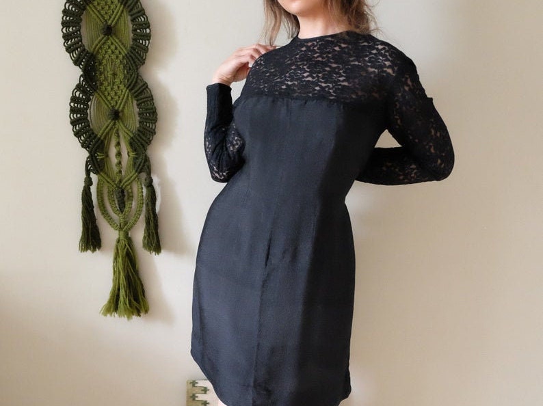 sale 60s Vintage dress black lace long sleeve crew neck sheath dress Prom Event Party Cocktail dress Large L