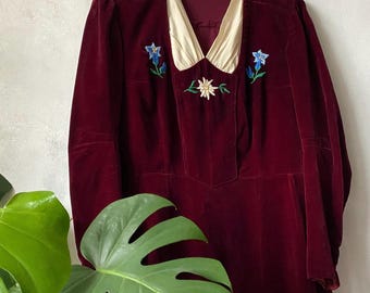 Vintage 40s 50s deep cherry velvet embroidered dress event prom medium