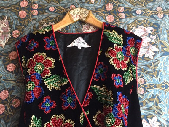 90s Vintage vest black velvet embroidered cross st