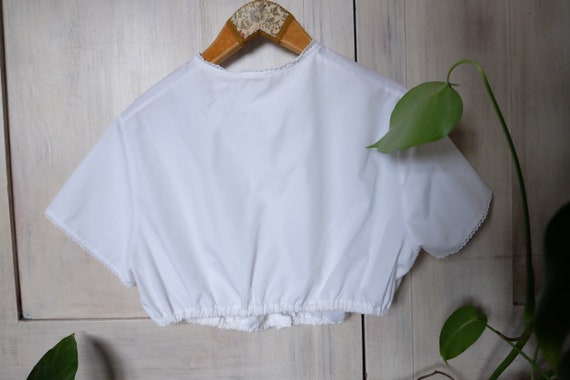 White dirndl blouse with short sleeve cropped top… - image 3