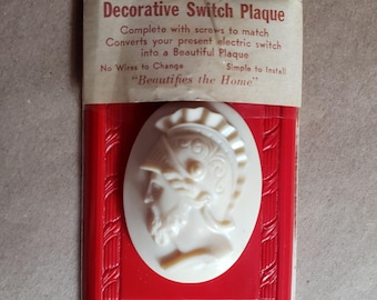 RED CAMEO unopened! Vintage Moveable Plastic Light Switch Cover Decorative Switch Plate Co. NYC