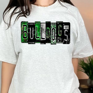 Matrícula Bulldogs PNG, Verde y Blanco, Leopardo, Negro, Sublimación, Mascota de la Escuela DTF