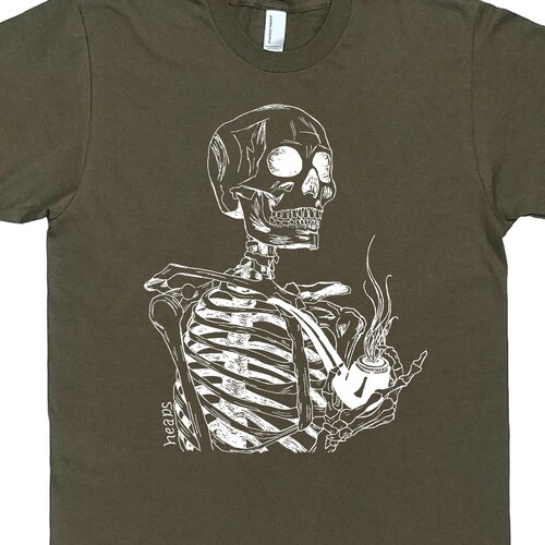 Mens Skeleton T Shirt - Man Tee Shirt - Graphic Tshirts for Men - Smoking T Shirts - Pipe Tshirt - Smoker Gift - Man Gift - Nerdy T-Shirts