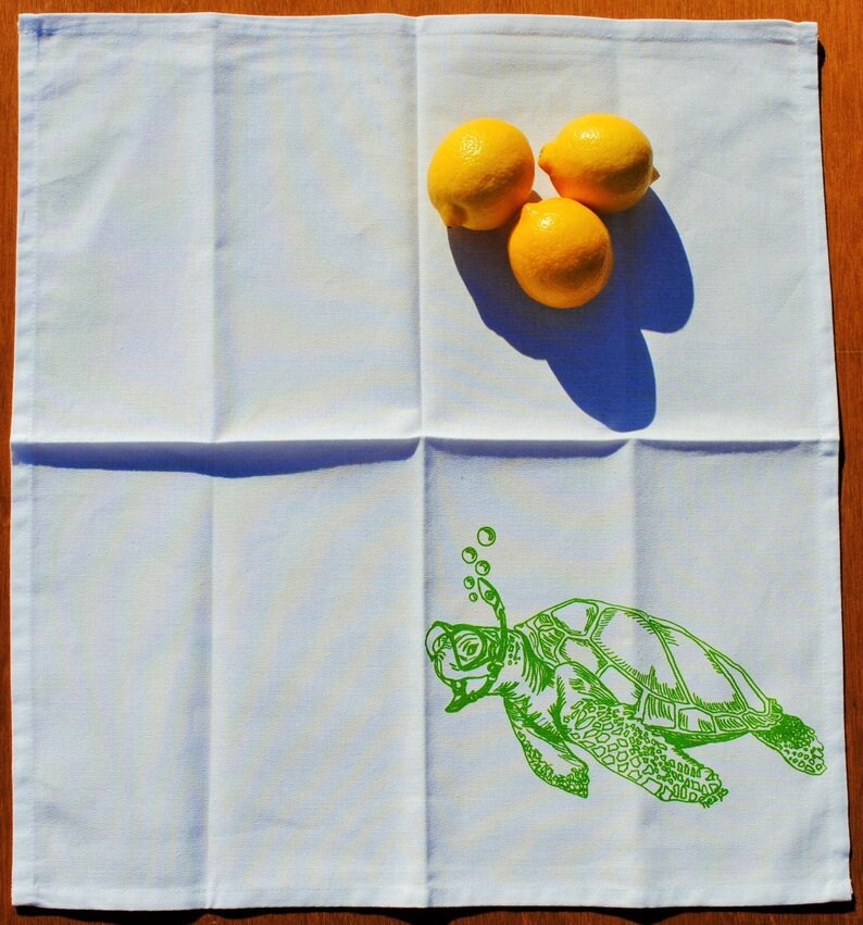 Screen Printed Images Cotton Nautical Theme Cloth Dinner Napkins Set of 6 Washable Reusable Napkins Fun Gift Dinner Place Setting