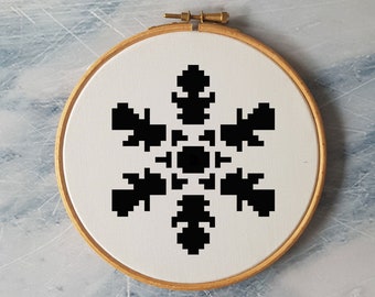 Black Christmas | modern snowflake | digital chart | counted cross stitch pattern | PDF | Instant download