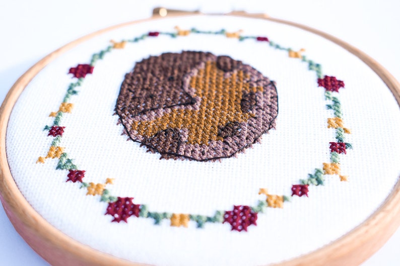 cross stitch hedgehog Autumn wreath pdf pattern image 8