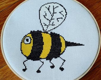 Bee Cross stitch pattern / cartoon bumble bee / counted cross stitch chart /cross stitch pattern PDF / instant download