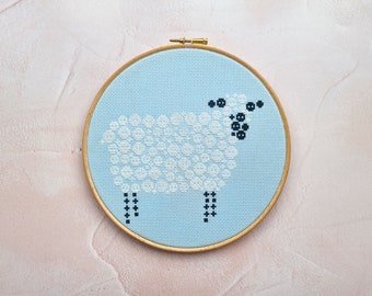 Sheep Cross stitch pattern, button art style, counted cross stitch chart, cross stitch pattern pattern, instant download.