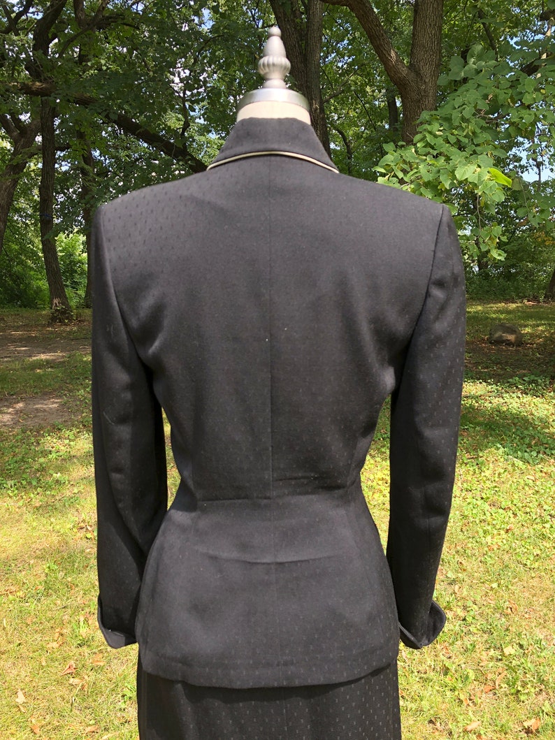 1940s Lilli Ann Black Wool Skirt Suit With Flattering White - Etsy