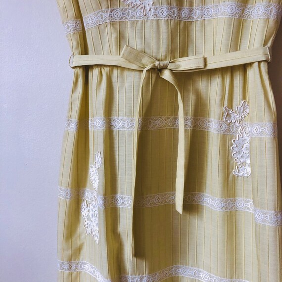 1960s lace striped sheath dress with floral appli… - image 6