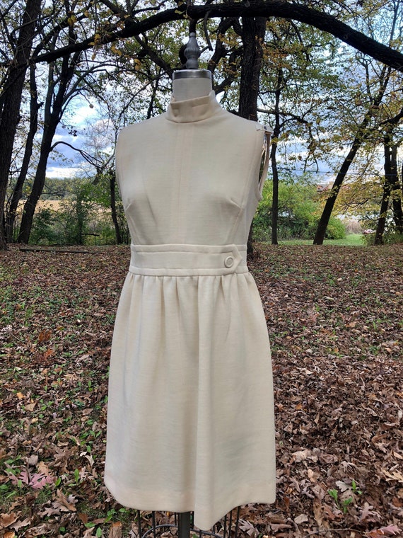 1960s Jonathan Logan mod dress: thick cream polyes