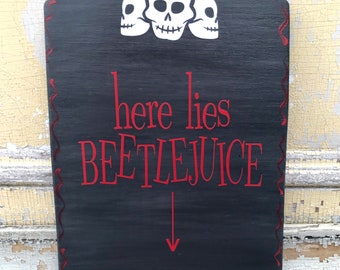 Halloween Wreath Beetlejuice Wreath Halloween Decor Etsy