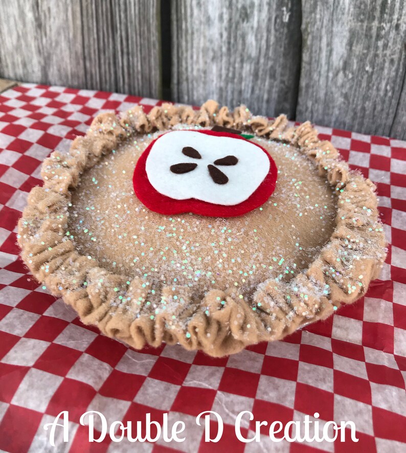 Felt Apple Pie Apple Pie Prop Apple Pie Decor Fake Apple Etsy