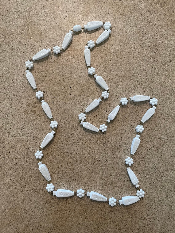 Vintage White Plastic Bead Necklace - image 2