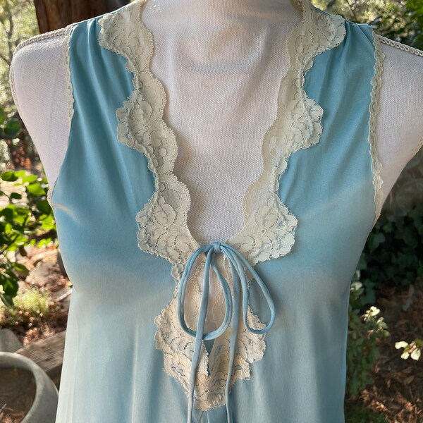 Blue & Cream Vintage Nightgown