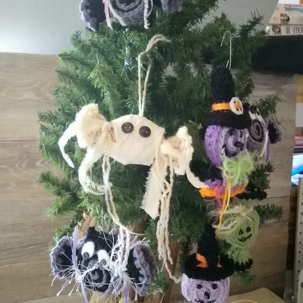 Crochet Candy Monsters, Halloween Candy Monsters, Halloween Ornaments