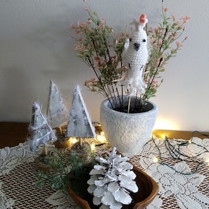 Crochet Cockatoo, Cockatoo Pick, Bird theme
