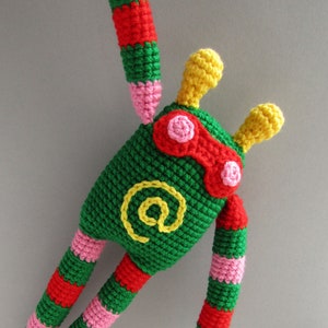 Crochet kit: Amigurumi Monster image 2