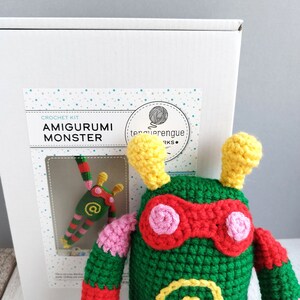 Crochet kit: Amigurumi Monster image 6
