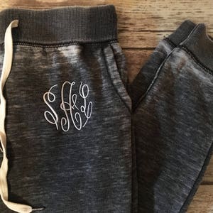 Monogrammed Women&#39;s Sweatpants Joggers - Monogrammed Ladies Joggers - Personalized Jogger Sweatpants - Monogrammed Pajama Pants