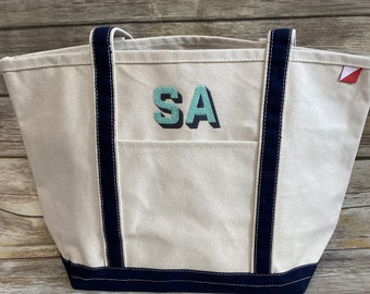 Monogrammed Canvas Tote Bag: Personalized Initial Embroidery