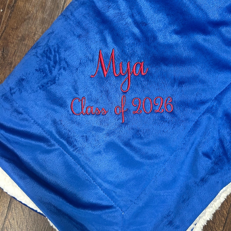 Personalized Graduation Sherpa Blanket: Embroidered Class of 2026 image 1