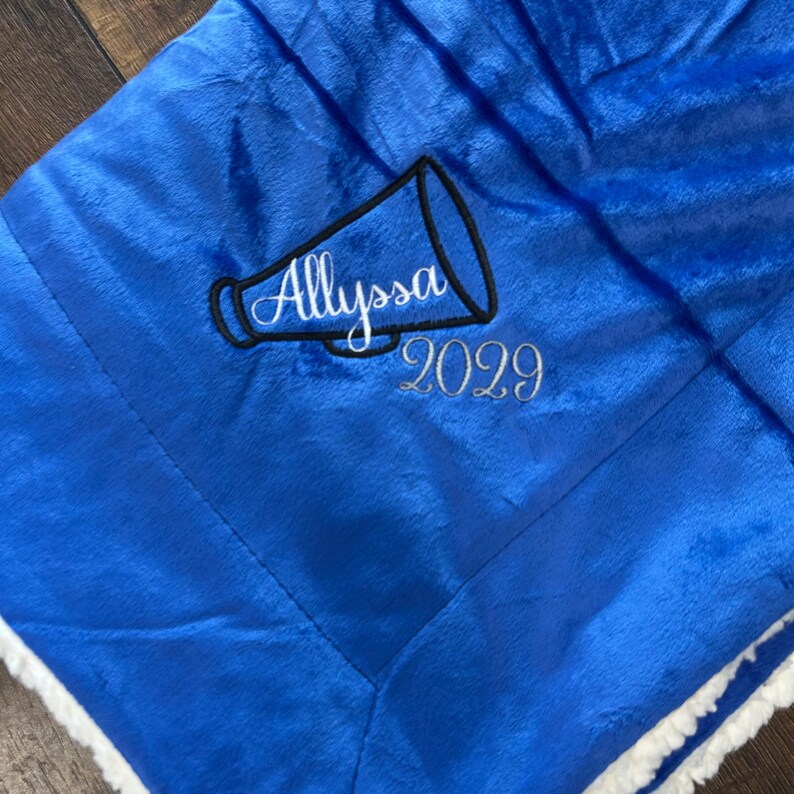 TheVarsityStitch Cheerleading Mink Sherpa Blanket - Thumbnail 2